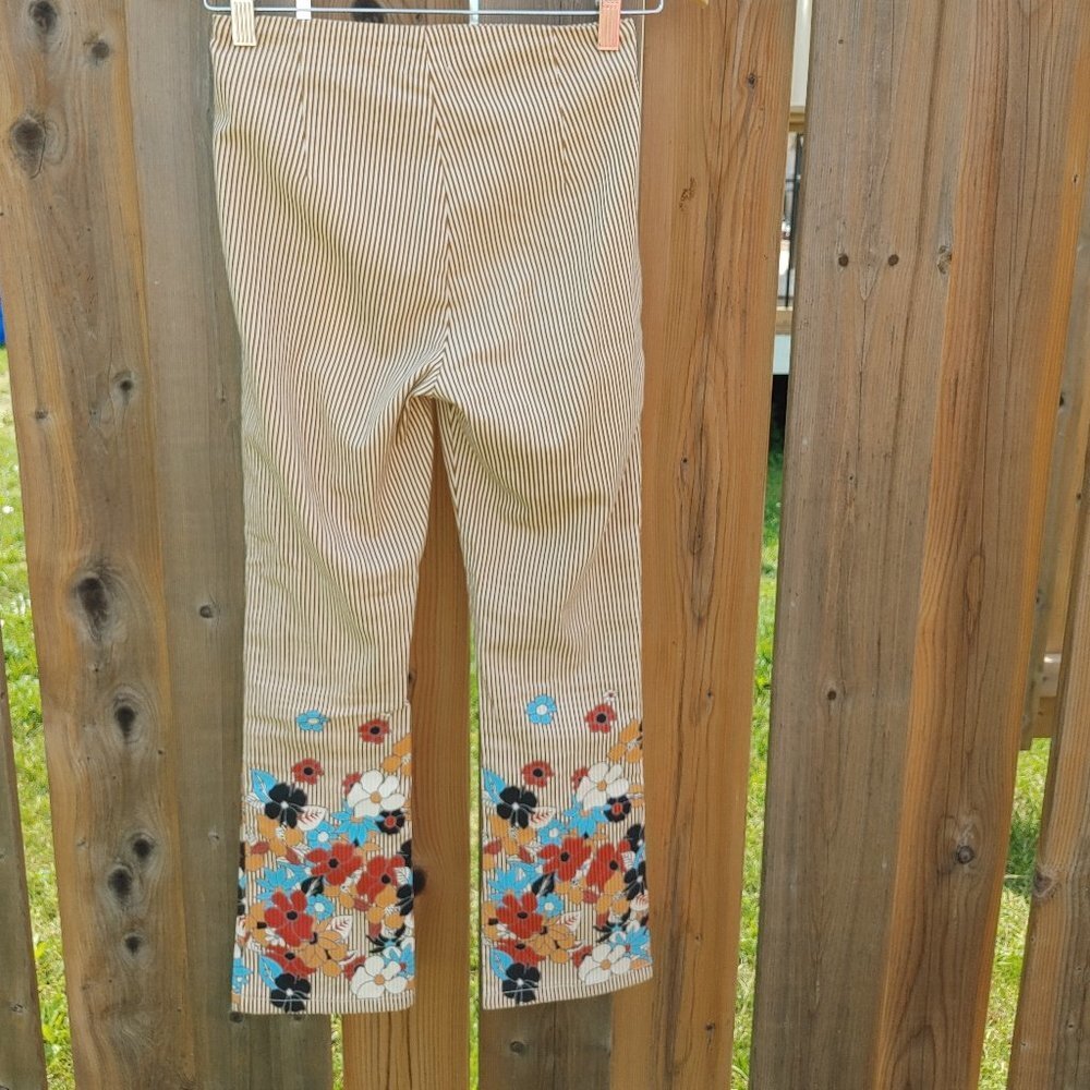 Urban Outfitters BDG Mustard Striped High Waisted Pants with Floral Hem W24 - Picture 8 of 10